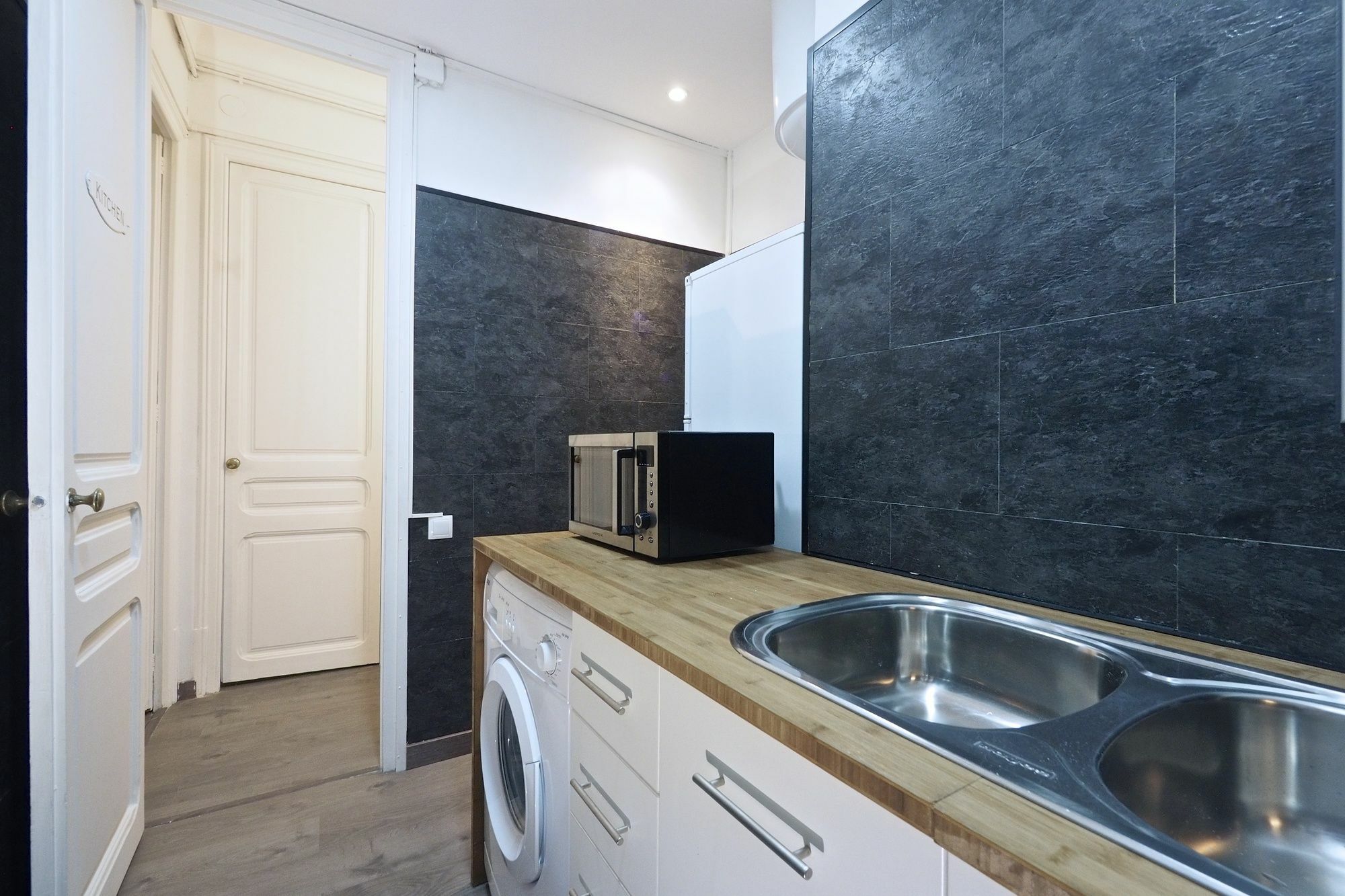 Апартаменты The White Flats Eixample Барселона Экстерьер фото